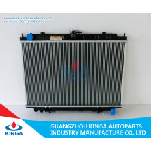 Radiador de aluminio del sistema de refrigeración del coche para Nissan Maxima&#39;95-02 A32 Mt